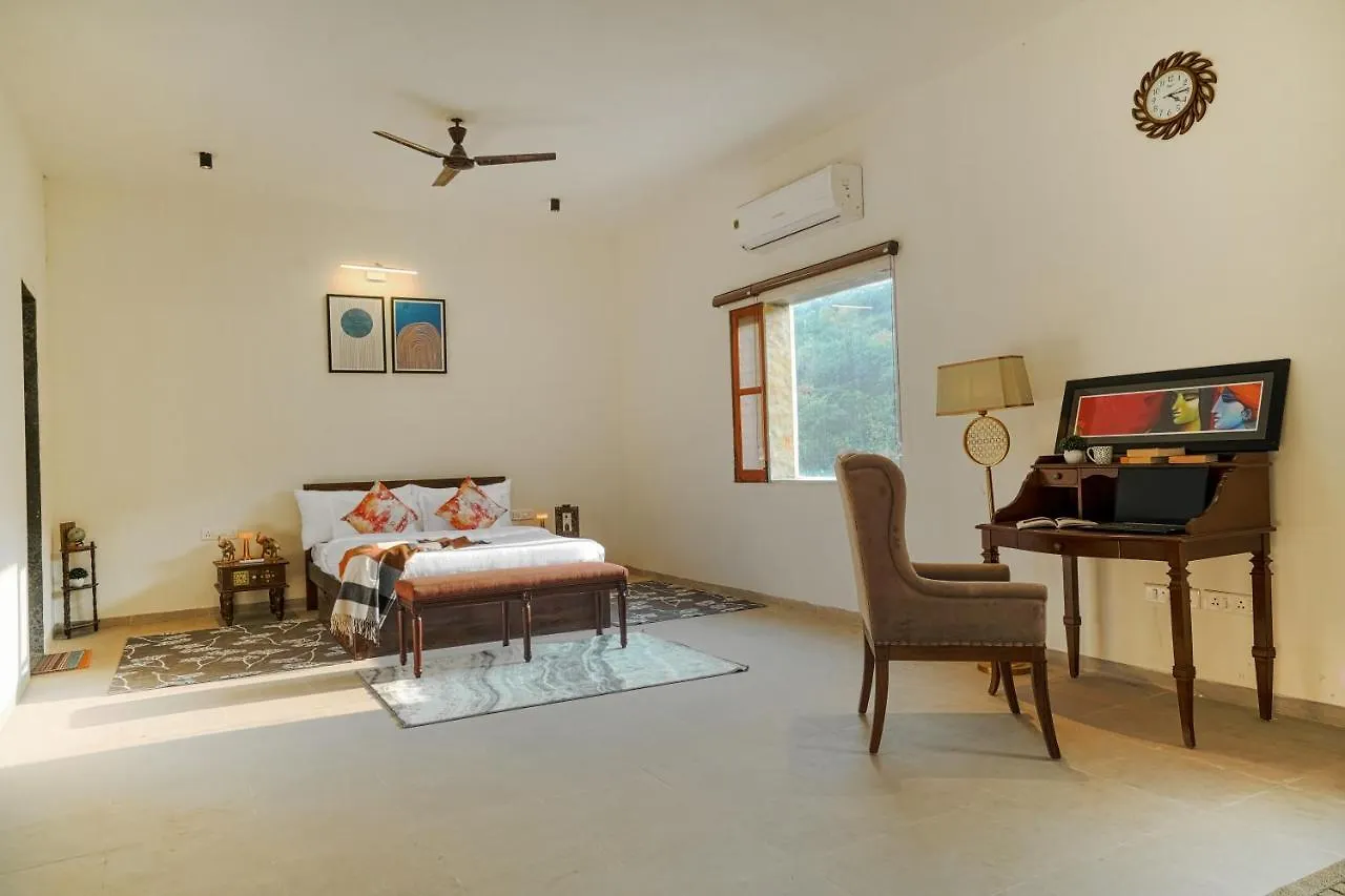 Saffronstays Moringa Valley Ashoka Villa 우다이푸르