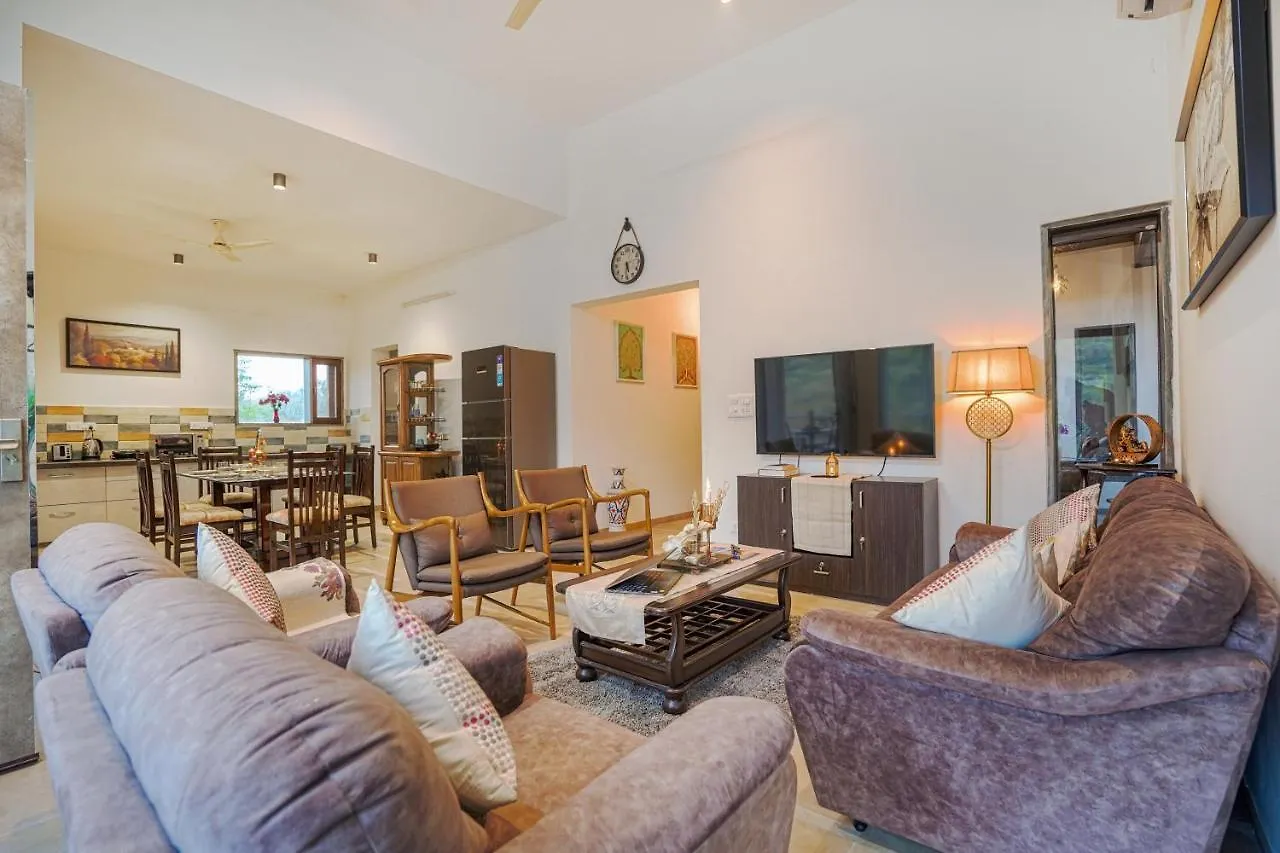 Saffronstays Moringa Valley Ashoka Villa Ουνταϊπούρ