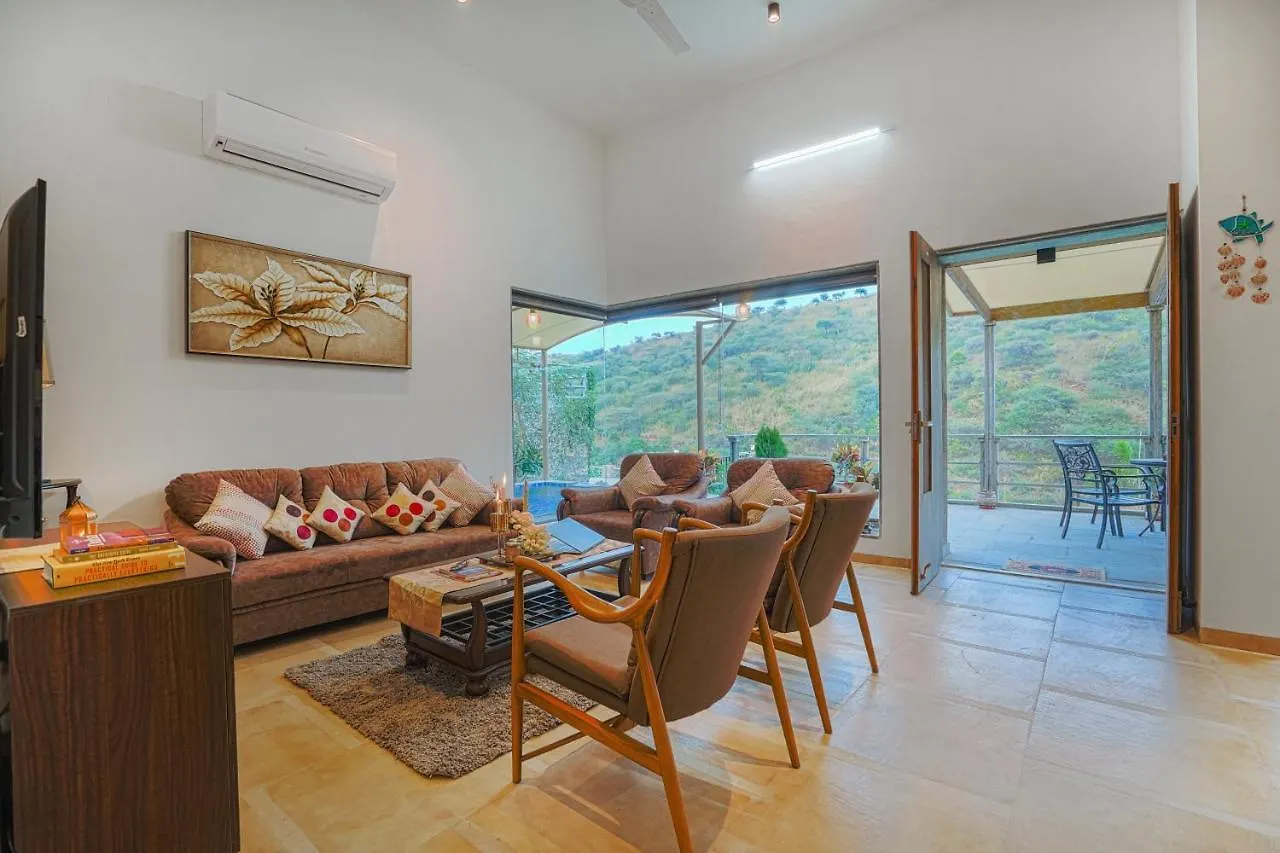 Saffronstays Moringa Valley Ashoka Villa Ουνταϊπούρ